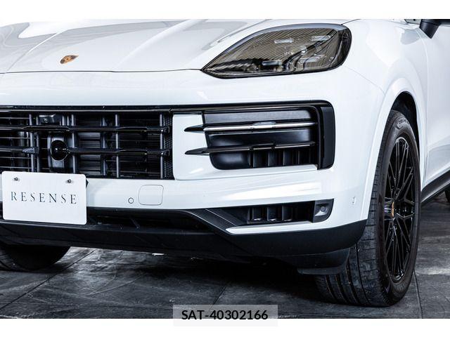 Porsche CAYENNE 2024-09 8666732-10