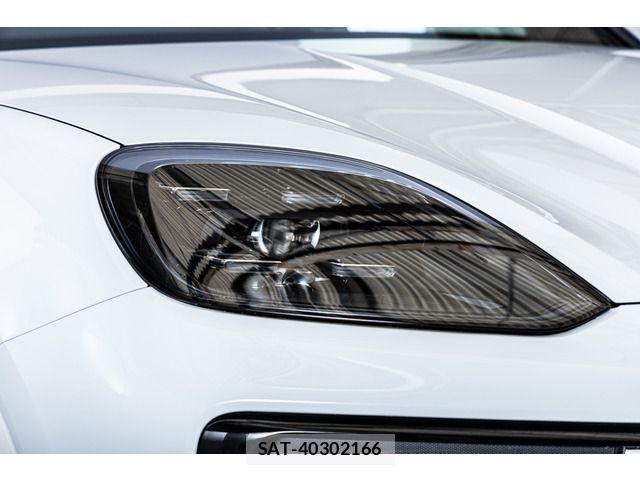 Porsche CAYENNE 2024-09 8666732-13