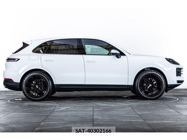 Porsche CAYENNE 2024-09 8666732-7