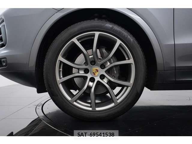 Porsche CAYENNE 2019-10 8686283-10