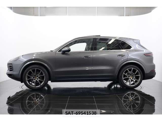 Porsche CAYENNE 2019-10 8686283-15