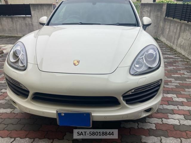 Porsche CAYENNE 2011-09 8745210-1