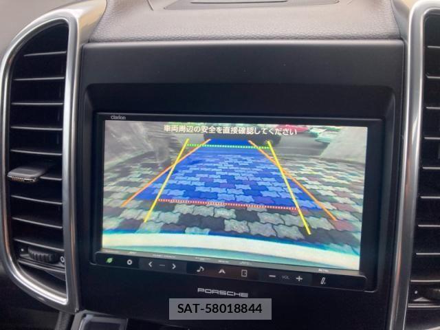 Porsche CAYENNE 2011-09 8745210-20