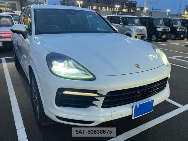 Porsche CAYENNE 2020-06 8781617-0