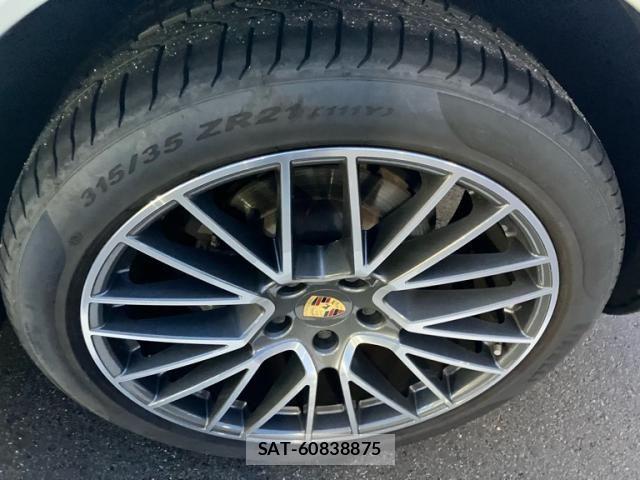 Porsche CAYENNE 2020-06 8781617-5