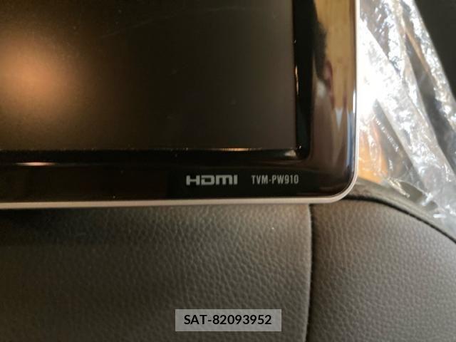 Porsche CAYENNE 2016-03 8831077-17