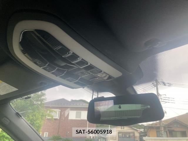 Porsche CAYENNE 2012-09 8881557-18