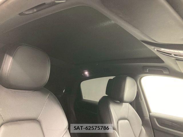 Porsche CAYENNE 2021-03 4640368-25