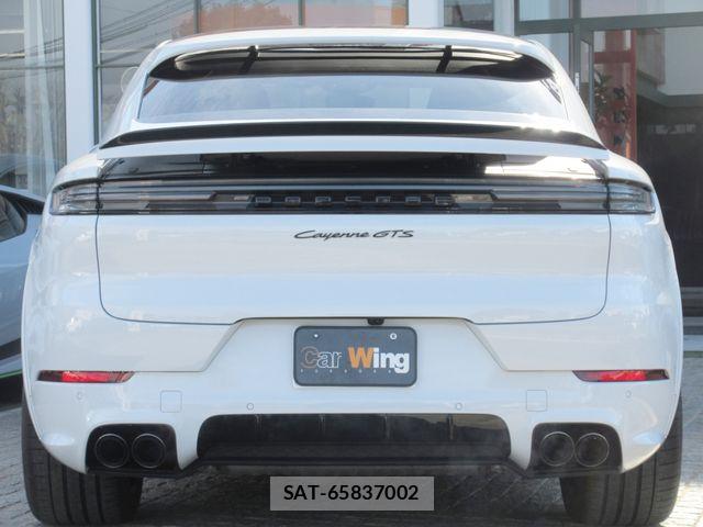 Porsche CAYENNE 2024-10 4976912-9