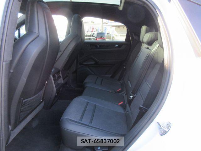 Porsche CAYENNE 2024-10 4976912-14