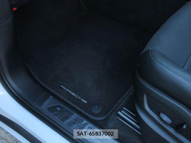 Porsche CAYENNE 2024-10 4976912-18