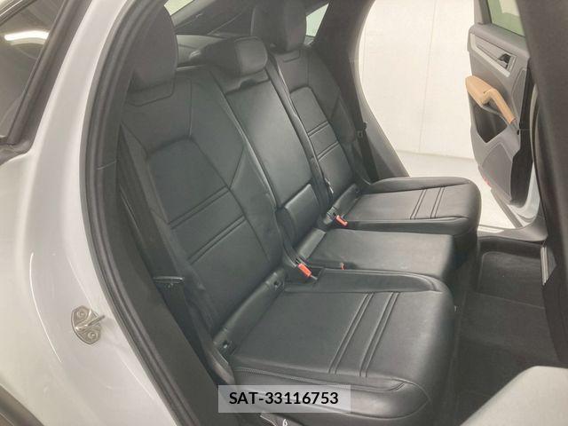 Porsche CAYENNE 2023-11 6614146-9