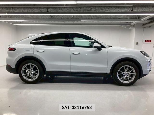 Porsche CAYENNE 2023-11 6614146-10