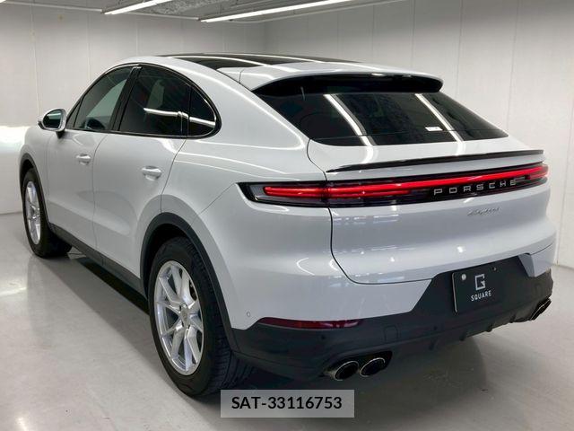 Porsche CAYENNE 2023-11 6614146-15