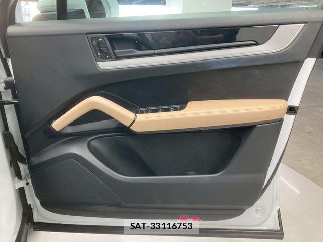 Porsche CAYENNE 2023-11 6614146-20