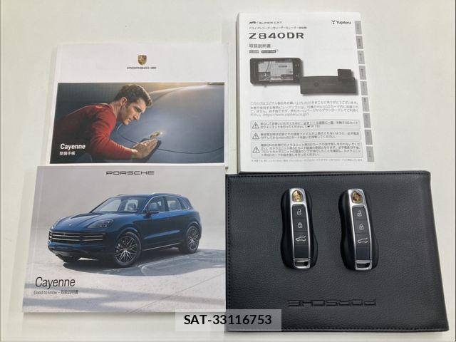 Porsche CAYENNE 2023-11 6614146-6