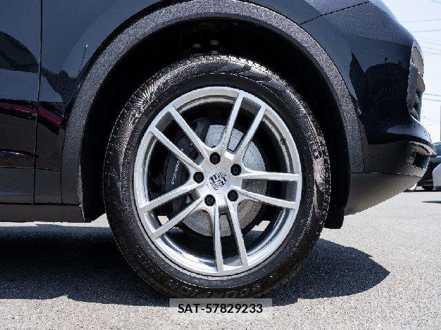 Porsche CAYENNE 2019-12 6691189-7