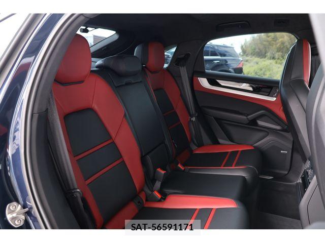 Porsche CAYENNE 2024-06 6911148-18
