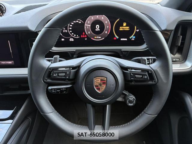 Porsche CAYENNE 2024-12 7060219-19
