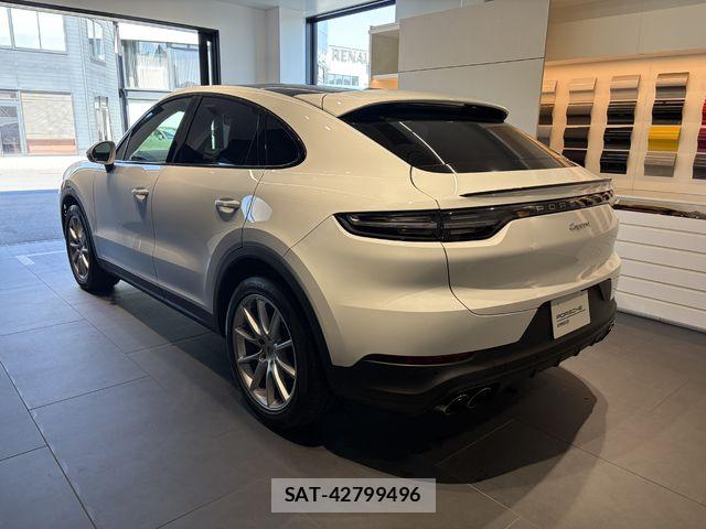 Porsche CAYENNE 2021-03 7456778-1