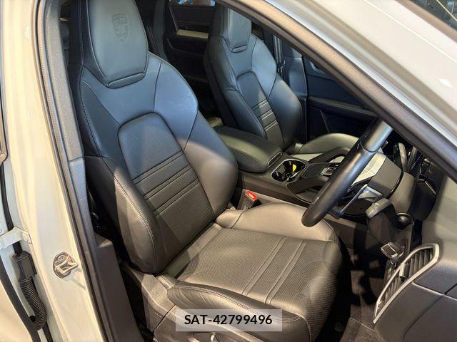 Porsche CAYENNE 2021-03 7456778-4