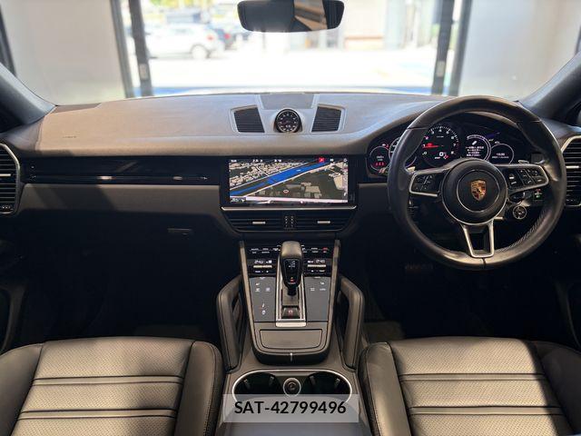 Porsche CAYENNE 2021-03 7456778-5