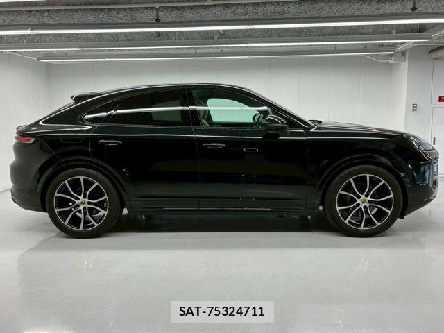 Porsche CAYENNE 2023-10 7619182-10