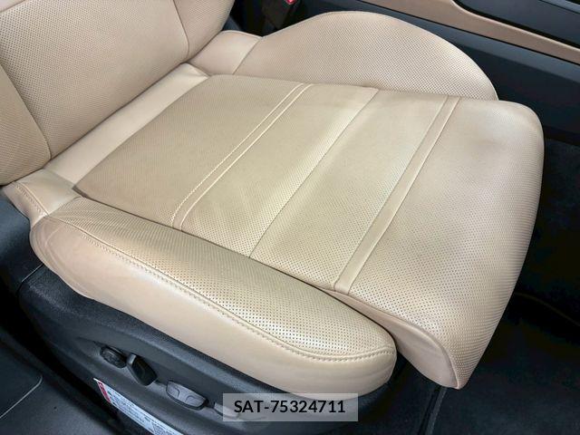 Porsche CAYENNE 2023-10 7619182-21
