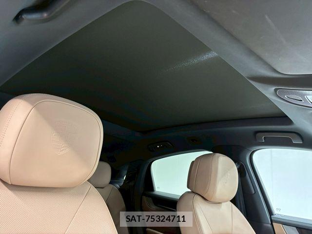 Porsche CAYENNE 2023-10 7619182-24