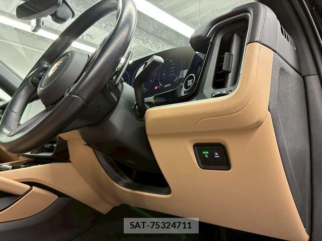 Porsche CAYENNE 2023-10 7619182-26