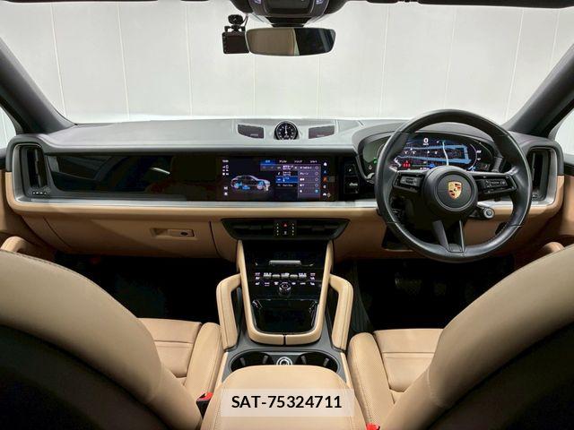 Porsche CAYENNE 2023-10 7619182-2
