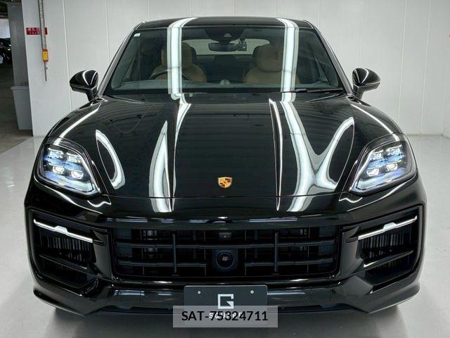 Porsche CAYENNE 2023-10 7619182-8
