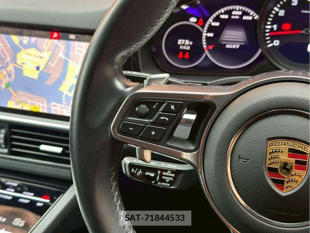 Porsche CAYENNE 2021-04 7619181-22