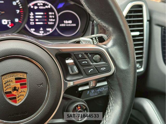 Porsche CAYENNE 2021-04 7619181-23