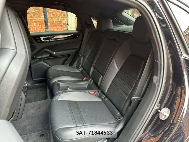 Porsche CAYENNE 2021-04 7619181-28