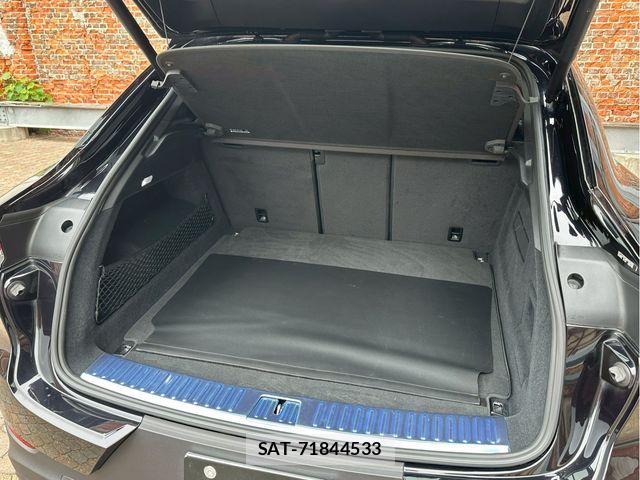 Porsche CAYENNE 2021-04 7619181-29