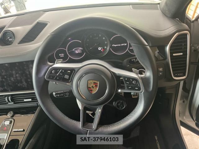 Porsche CAYENNE 2020-12 7727211-12