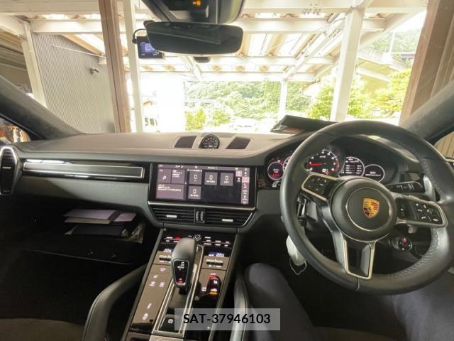 Porsche CAYENNE 2020-12 7727211-22