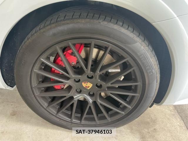Porsche CAYENNE 2020-12 7727211-3