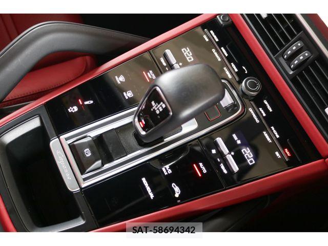 Porsche CAYENNE 2021-05 7903231-19
