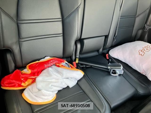 Porsche CAYENNE 2020-04 8037607-19