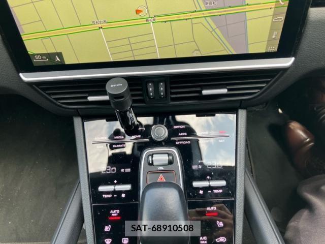Porsche CAYENNE 2020-04 8037607-25