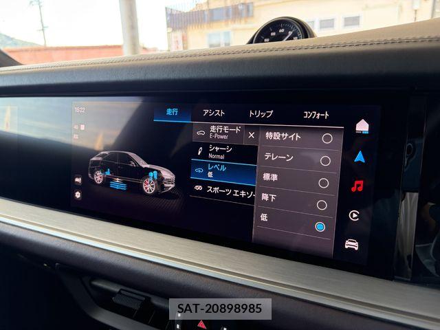 Porsche CAYENNE 2024-02 8101200-9