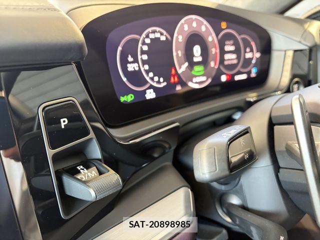 Porsche CAYENNE 2024-02 8101200-13