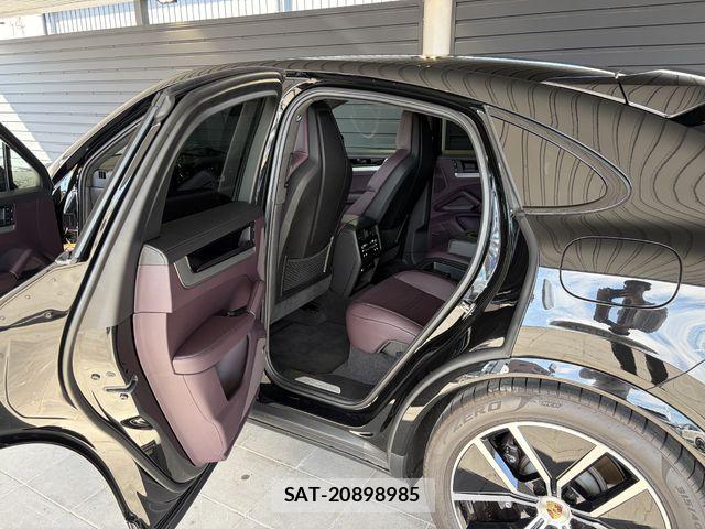 Porsche CAYENNE 2024-02 8101200-17
