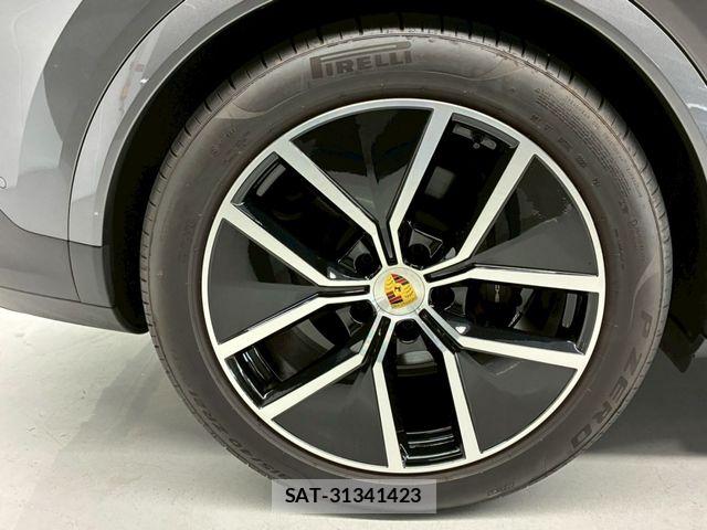 Porsche CAYENNE 2023-10 8101202-11