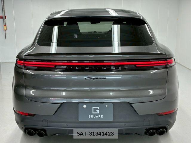 Porsche CAYENNE 2023-10 8101202-13