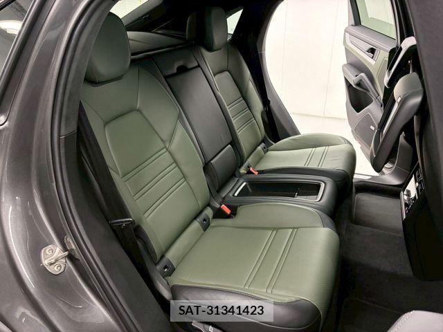 Porsche CAYENNE 2023-10 8101202-7