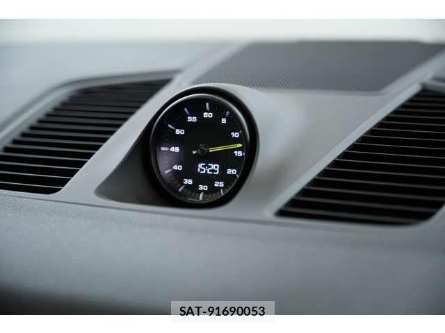 Porsche CAYENNE 2020-06 8231301-14