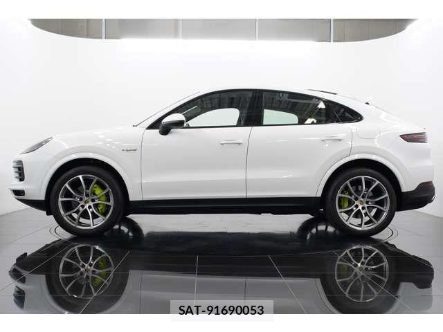 Porsche CAYENNE 2020-06 8231301-17